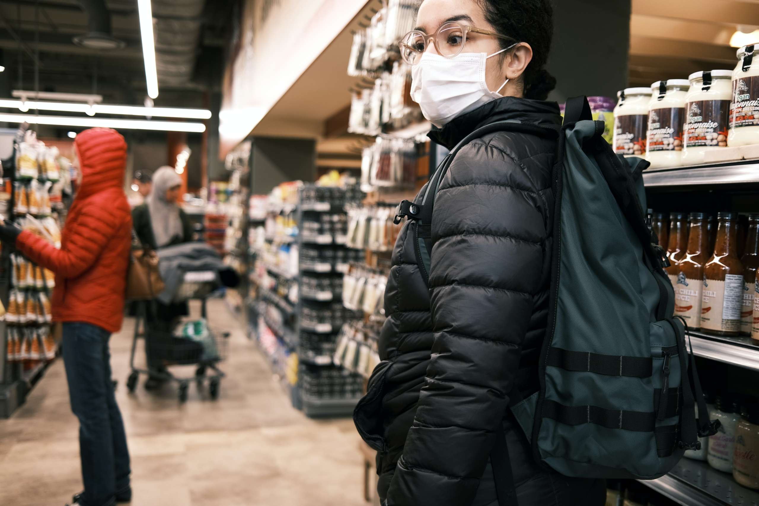 Masked customers grocery shopping in Ottawa during the Covid-19 pandemic.